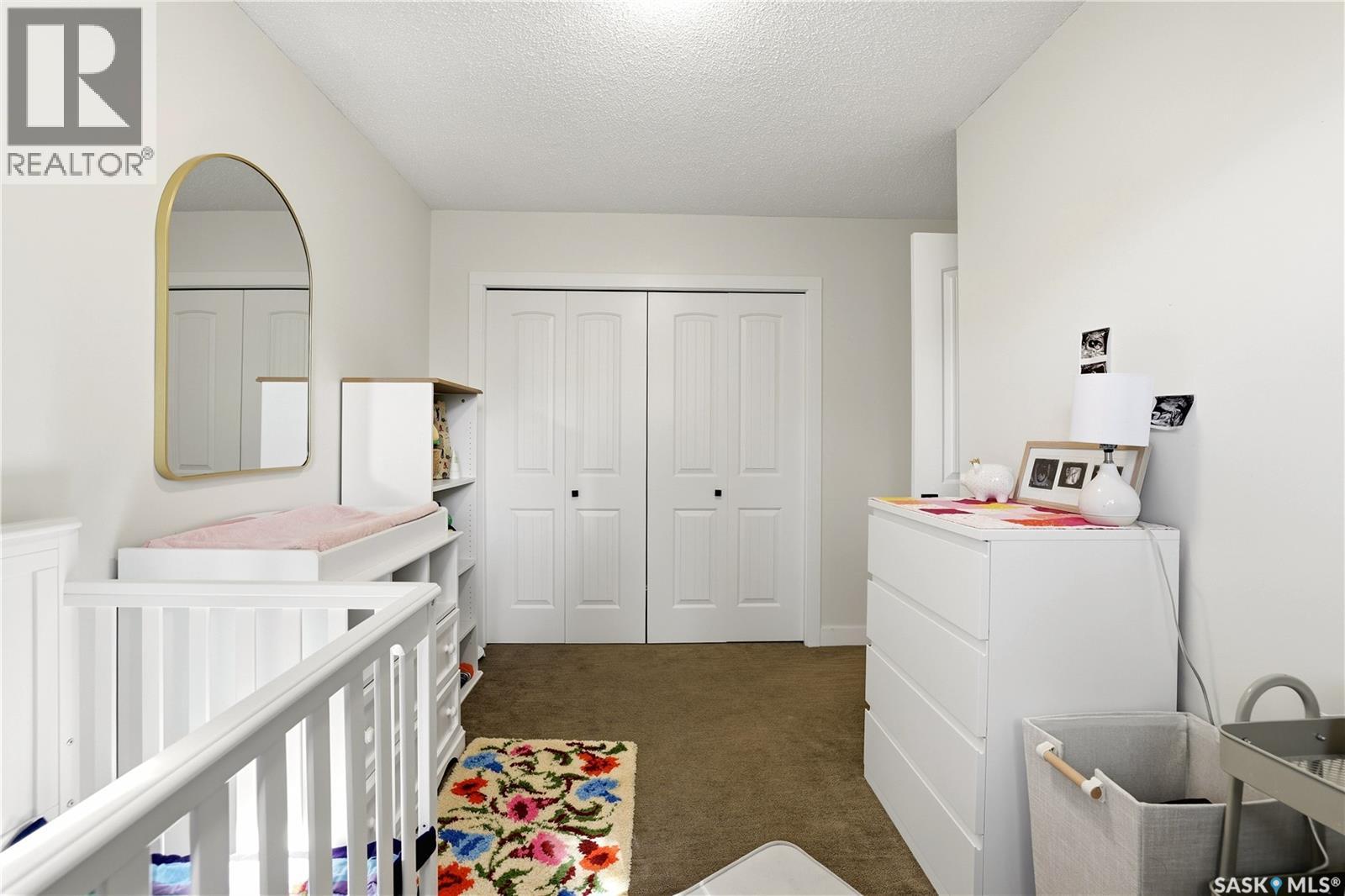 33 Ryan Road, Regina, Saskatchewan  S4S 6X9 - Photo 22 - SK050236