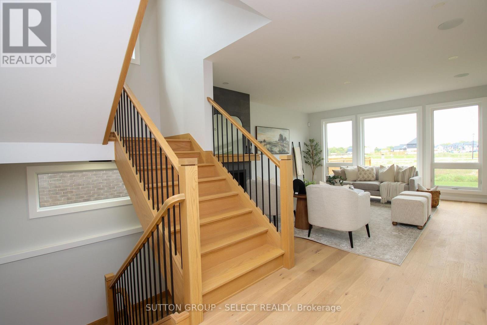 88 Optimist Drive, Southwold, Ontario  N5P 3T2 - Photo 10 - X13856046