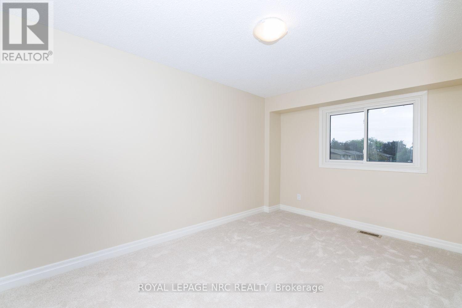 50 Lakeshore Rd Unit 44 Road, St. Catharines, Ontario  L2N 6P8 - Photo 18 - X13052434