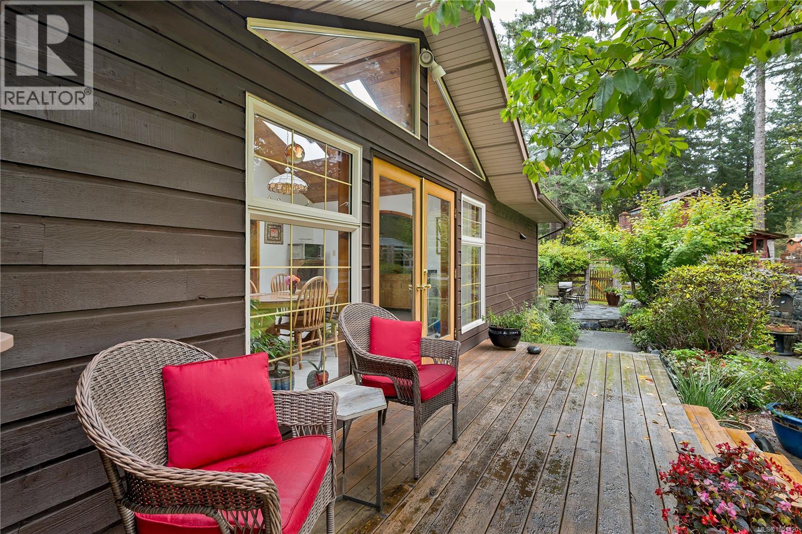 665 Fox Rd, Quadra Island, British Columbia  V0P 1N0 - Photo 37 - 1051420
