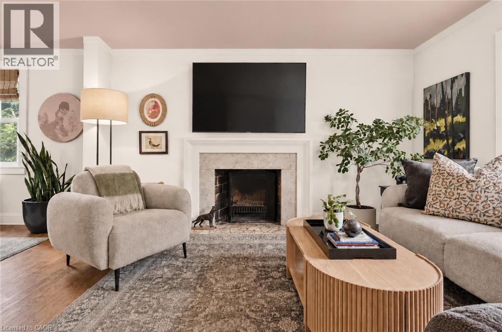 71 Creighton Road, Dundas, Ontario  L9H 6E3 - Photo 4 - 40868448