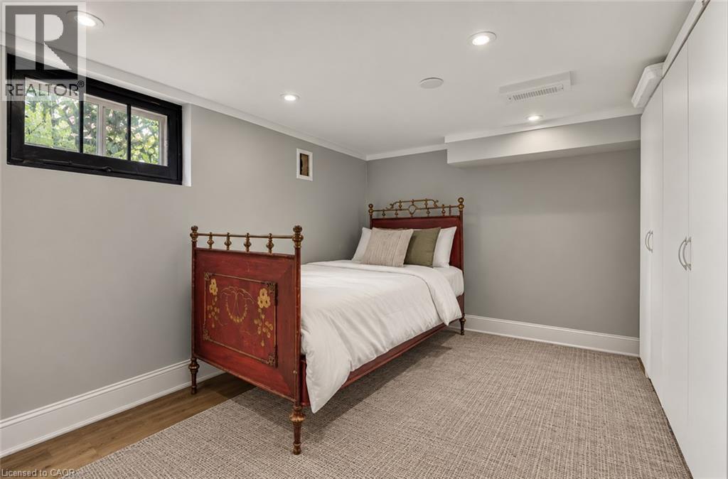 71 Creighton Road, Dundas, Ontario  L9H 6E3 - Photo 32 - 40868448
