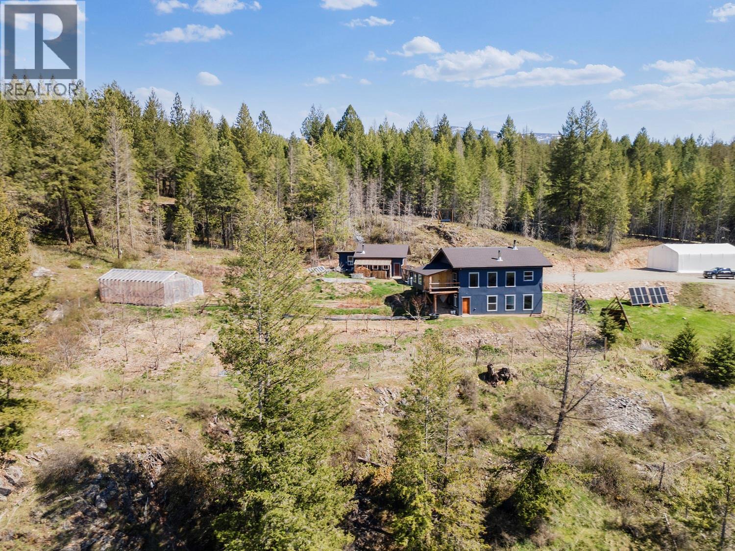 495 Snider Road Lister British Columbia Canada V0B1G5 3