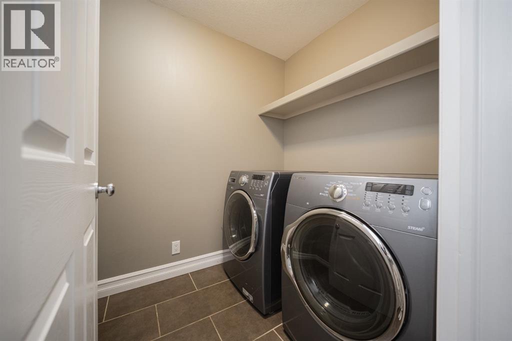 329 Archibald Close