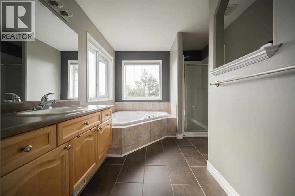 329 Archibald Close