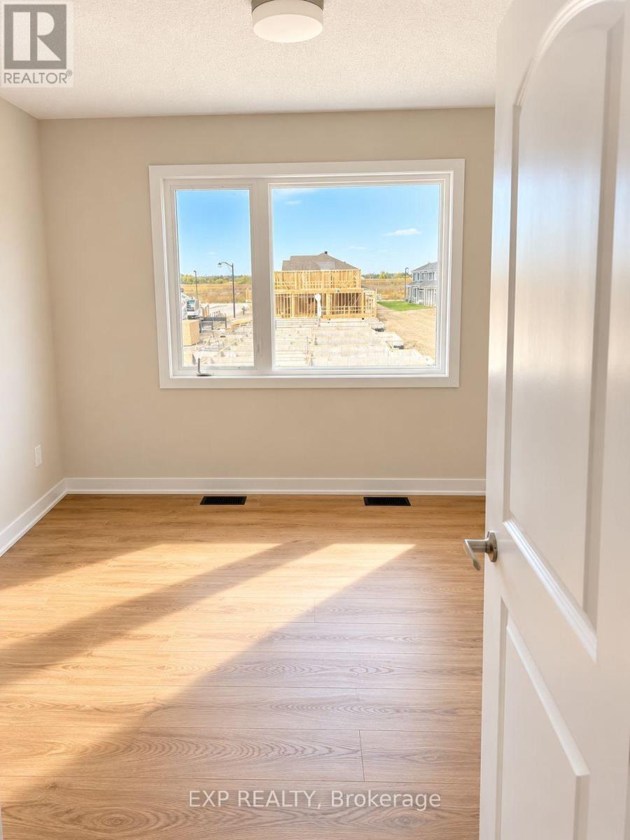 755 Haflinger Row, Ottawa, Ontario  K0A 2Z0 - Photo 8 - X13856118