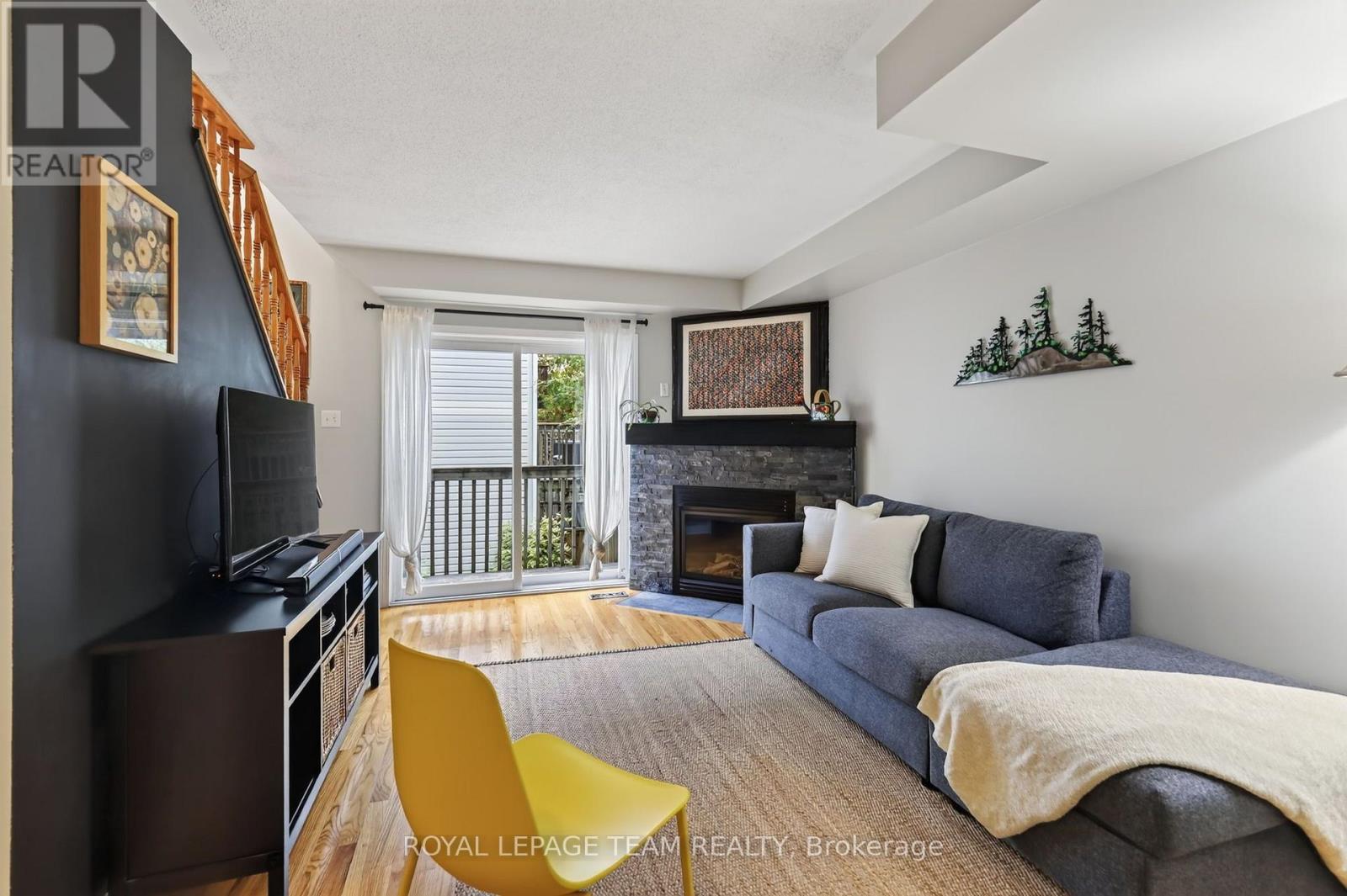 11 - 13 Robinson Avenue, Ottawa, Ontario  K1N 8N8 - Photo 5 - X13856300
