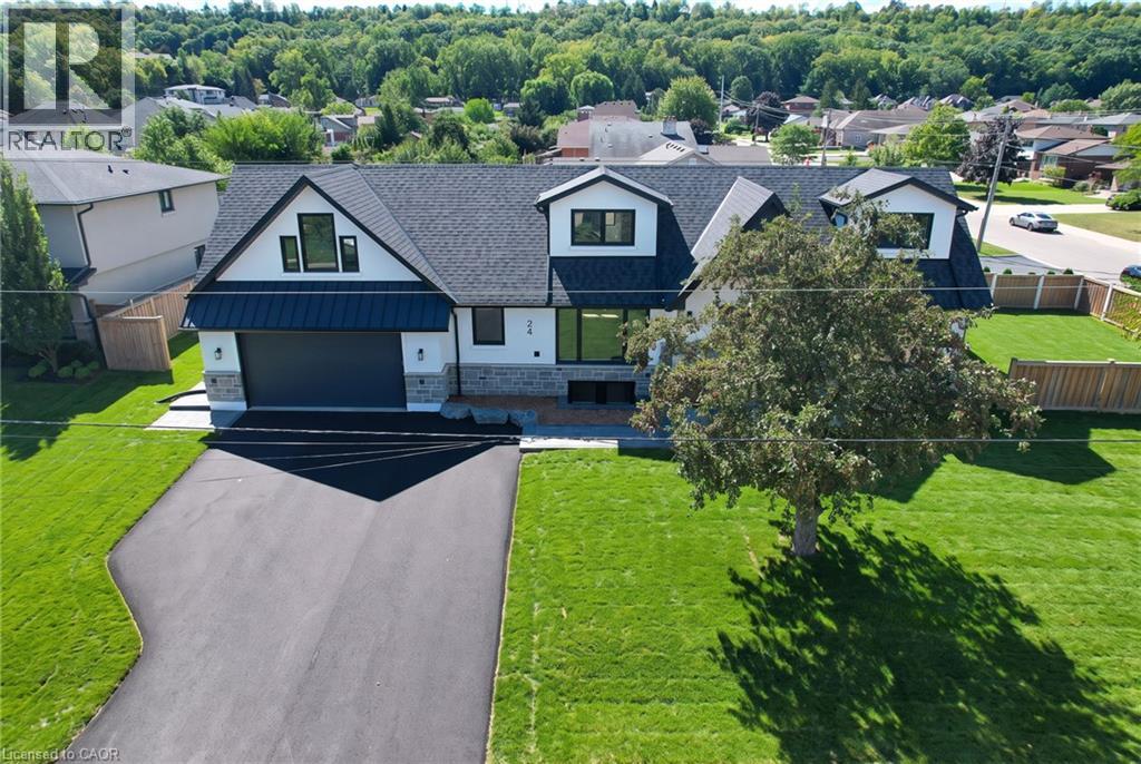 24 Royce Avenue, Stoney Creek, Ontario  L8G 3B5 - Photo 1 - 40868473