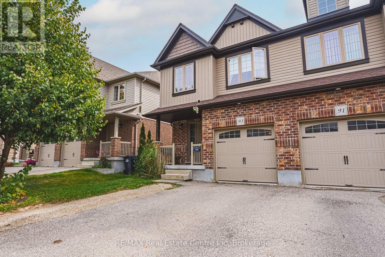 93 Couling Crescent, Guelph, Ontario  N1E 0J8 - Photo 3 - X13856128