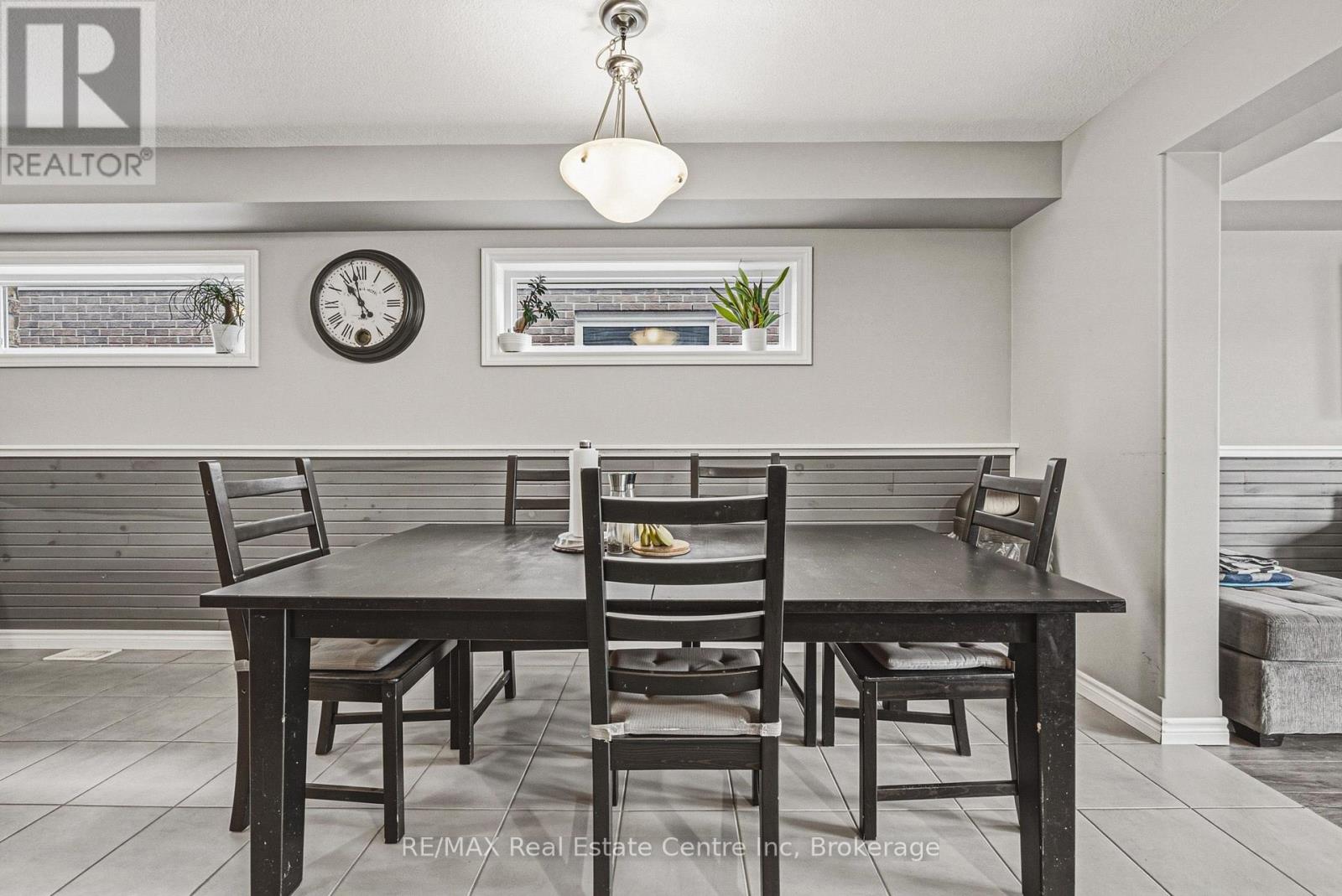 93 Couling Crescent, Guelph, Ontario  N1E 0J8 - Photo 9 - X13856128