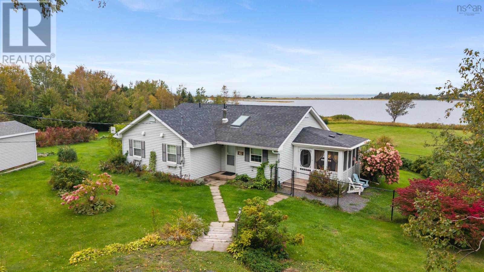39 Arrow Head Crescent, Waterside, Nova Scotia  B0K 1H0 - Photo 1 - 202625003