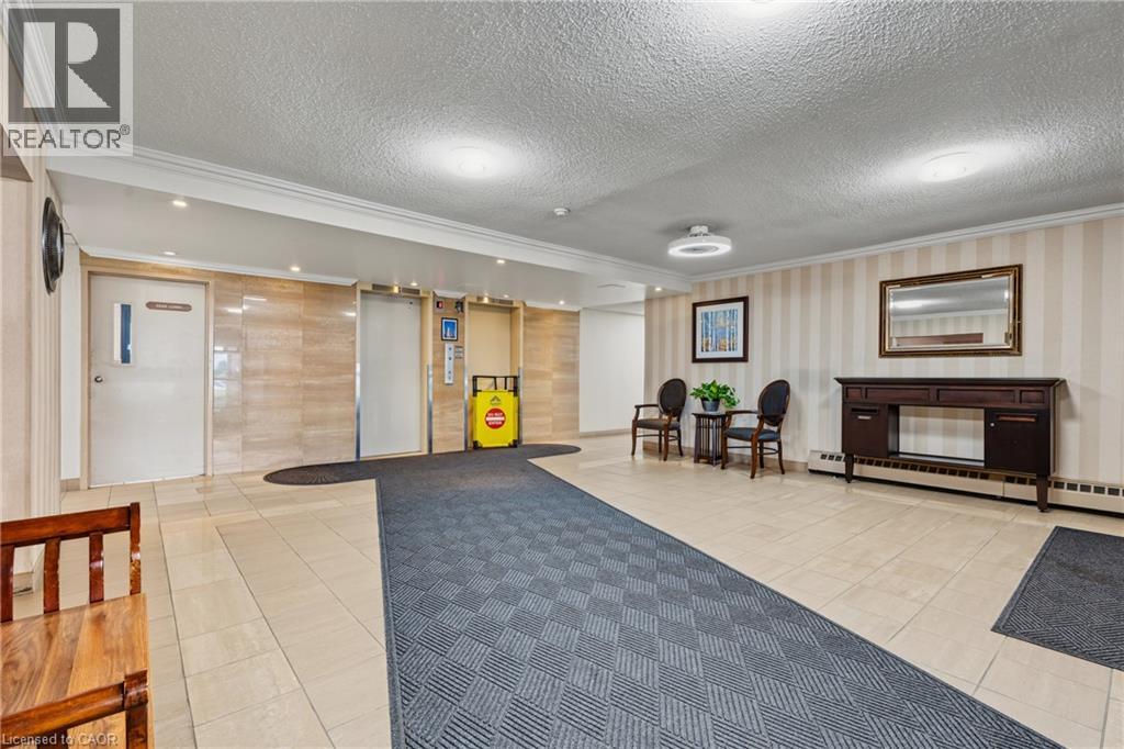 640 West Street Unit# 504, Brantford, Ontario  N3R 6M3 - Photo 4 - 40859835