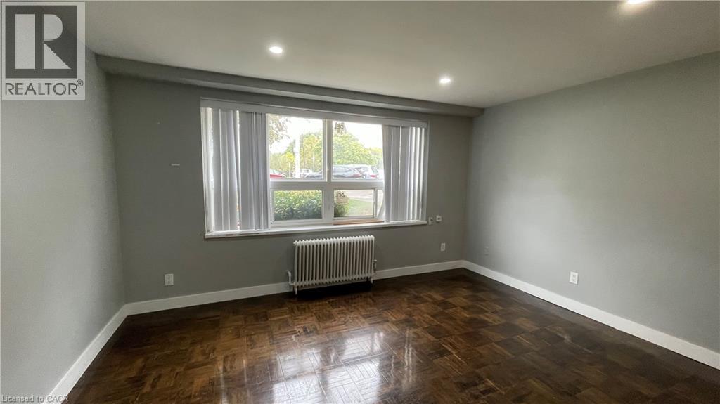1797 Main Street W Unit# 3, Hamilton, Ontario  L8S 1H6 - Photo 4 - 40867353