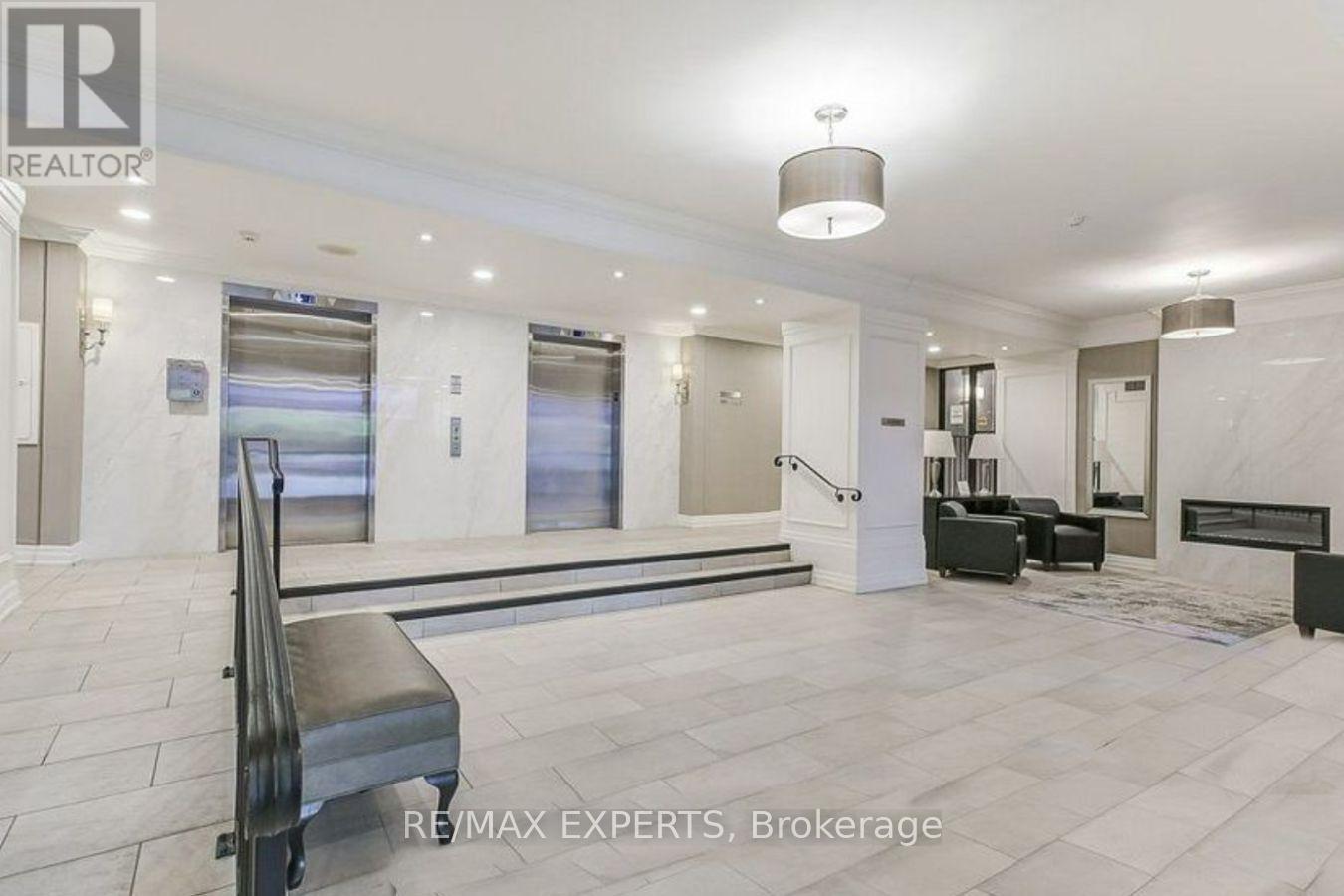 605 - 5 Weldrick Road W, Richmond Hill, Ontario  L4C 8S9 - Photo 3 - N13856156