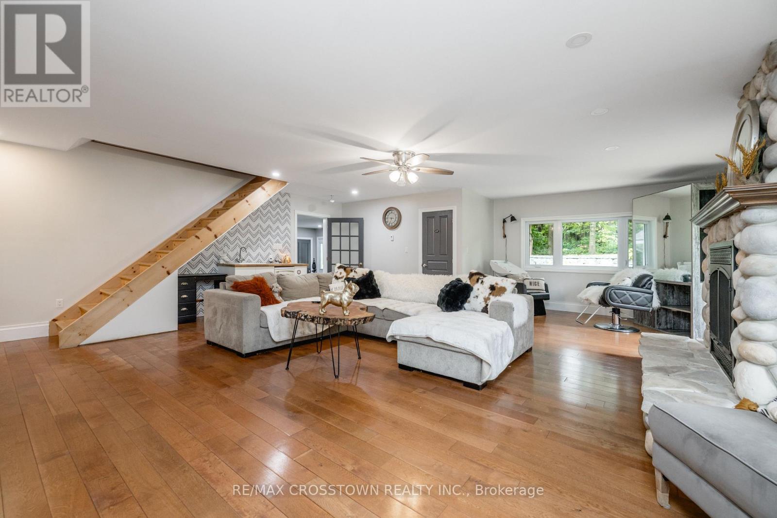 4454 Rosalyn Drive, Severn, Ontario  L0K 2B0 - Photo 19 - S13856260
