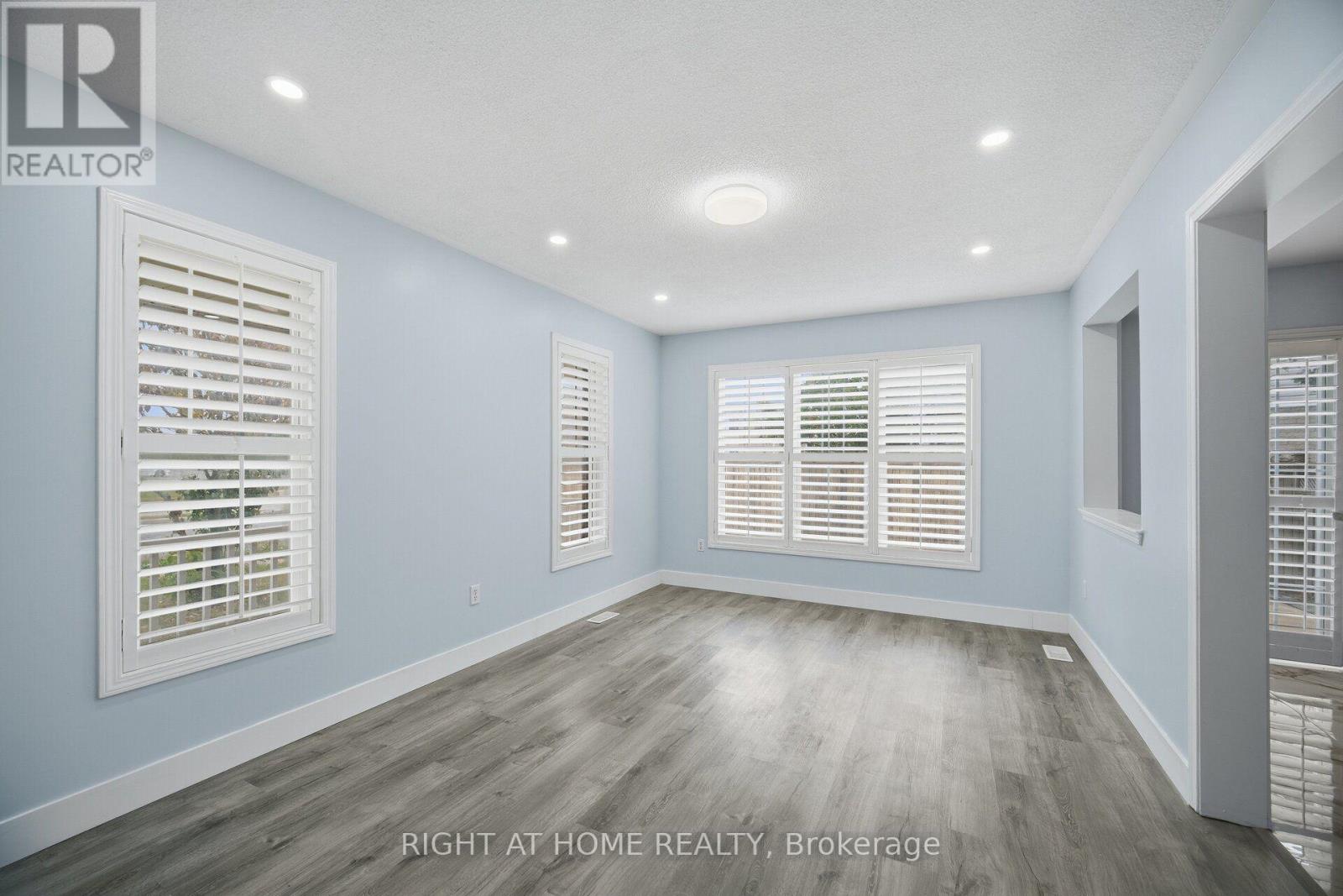 355 Brisdale Drive, Brampton, Ontario  L7Z 3M6 - Photo 11 - W13856124