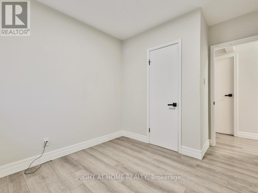 3174 Weston Road, Toronto, Ontario  M9M 2T6 - Photo 20 - W13856186