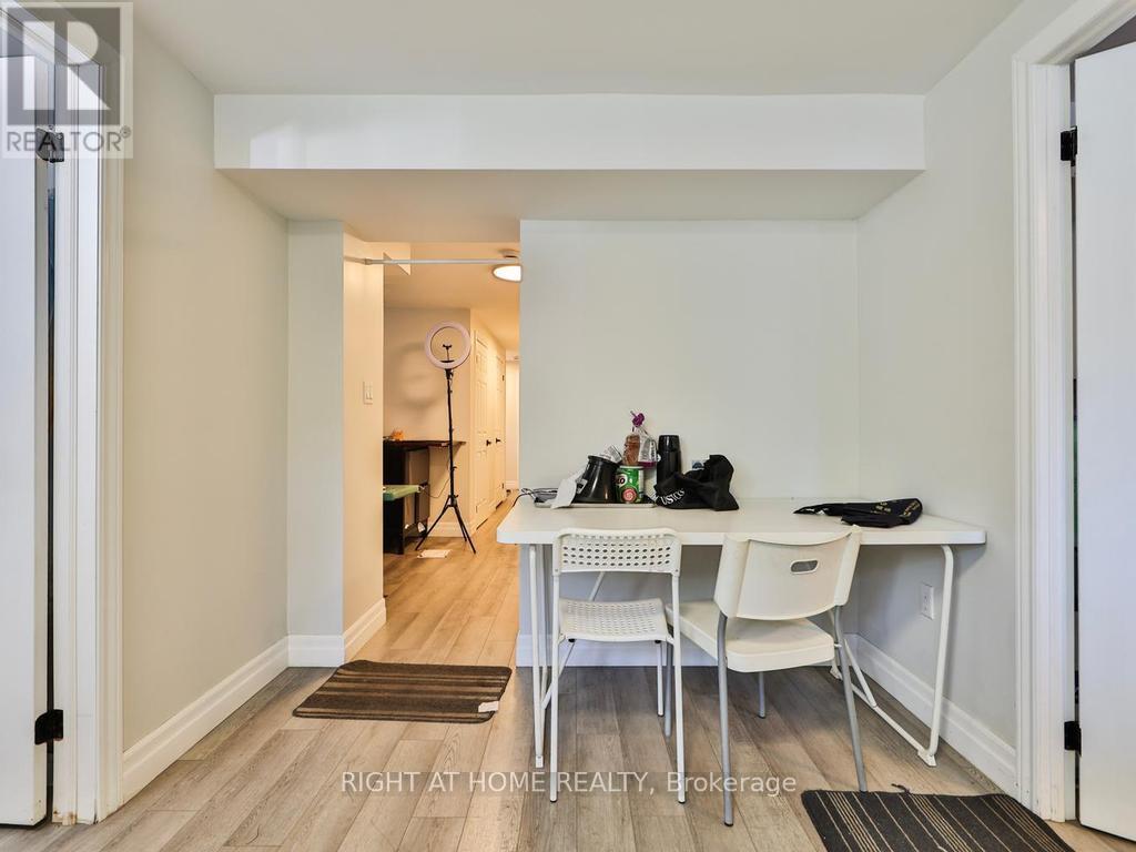3174 Weston Road, Toronto, Ontario  M9M 2T6 - Photo 31 - W13856186