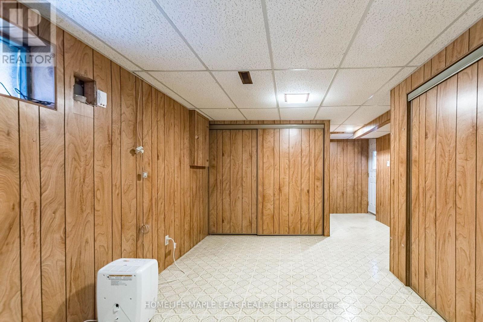 16 Zealand Road, Toronto, Ontario  M9R 3W4 - Photo 21 - W13856212