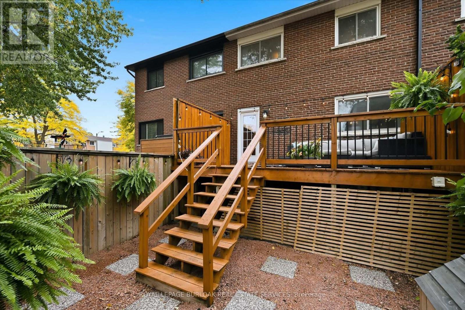 5474 Schueller Crescent, Burlington, Ontario  L7L 3T2 - Photo 46 - W13856224