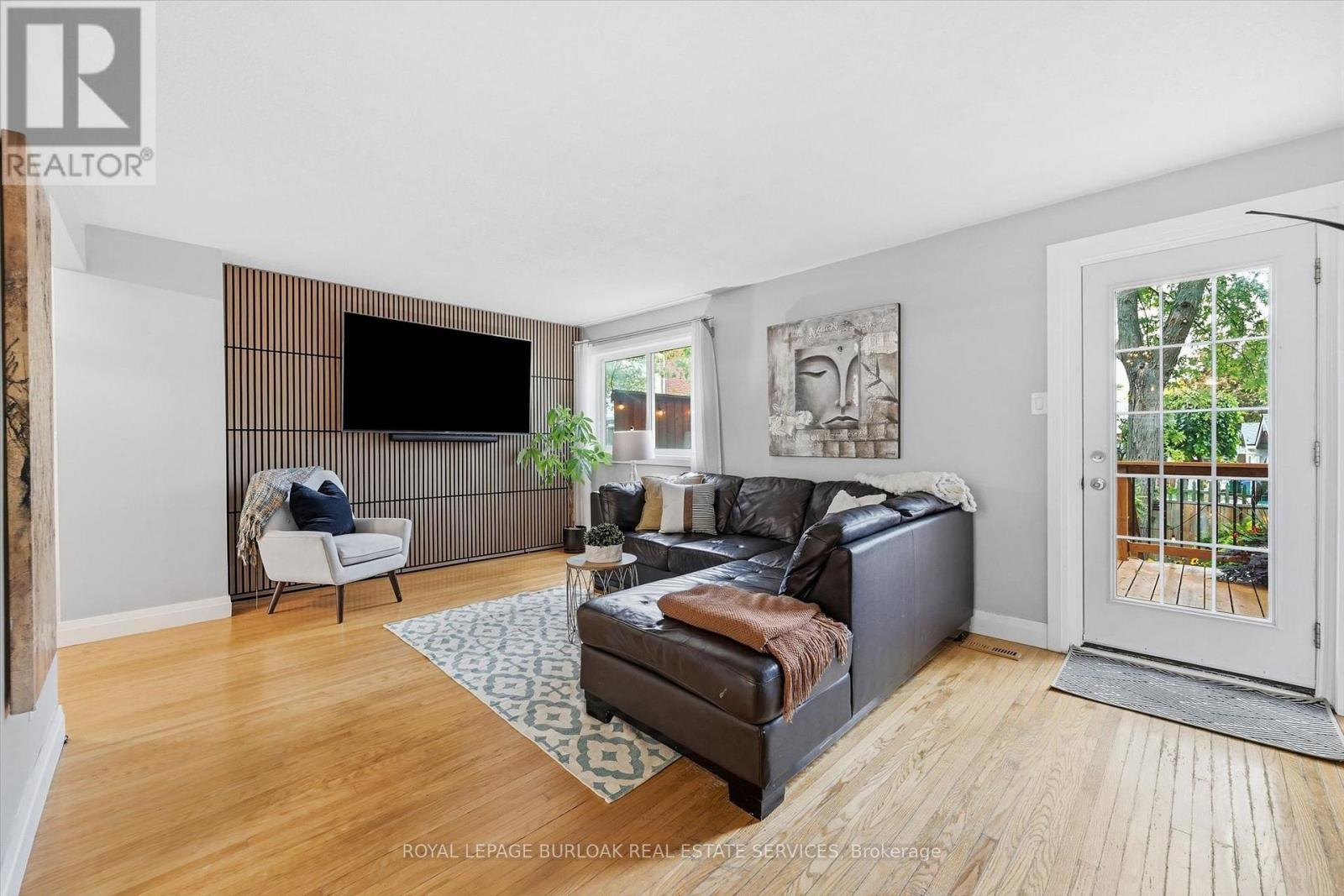 5474 Schueller Crescent, Burlington, Ontario  L7L 3T2 - Photo 8 - W13856224