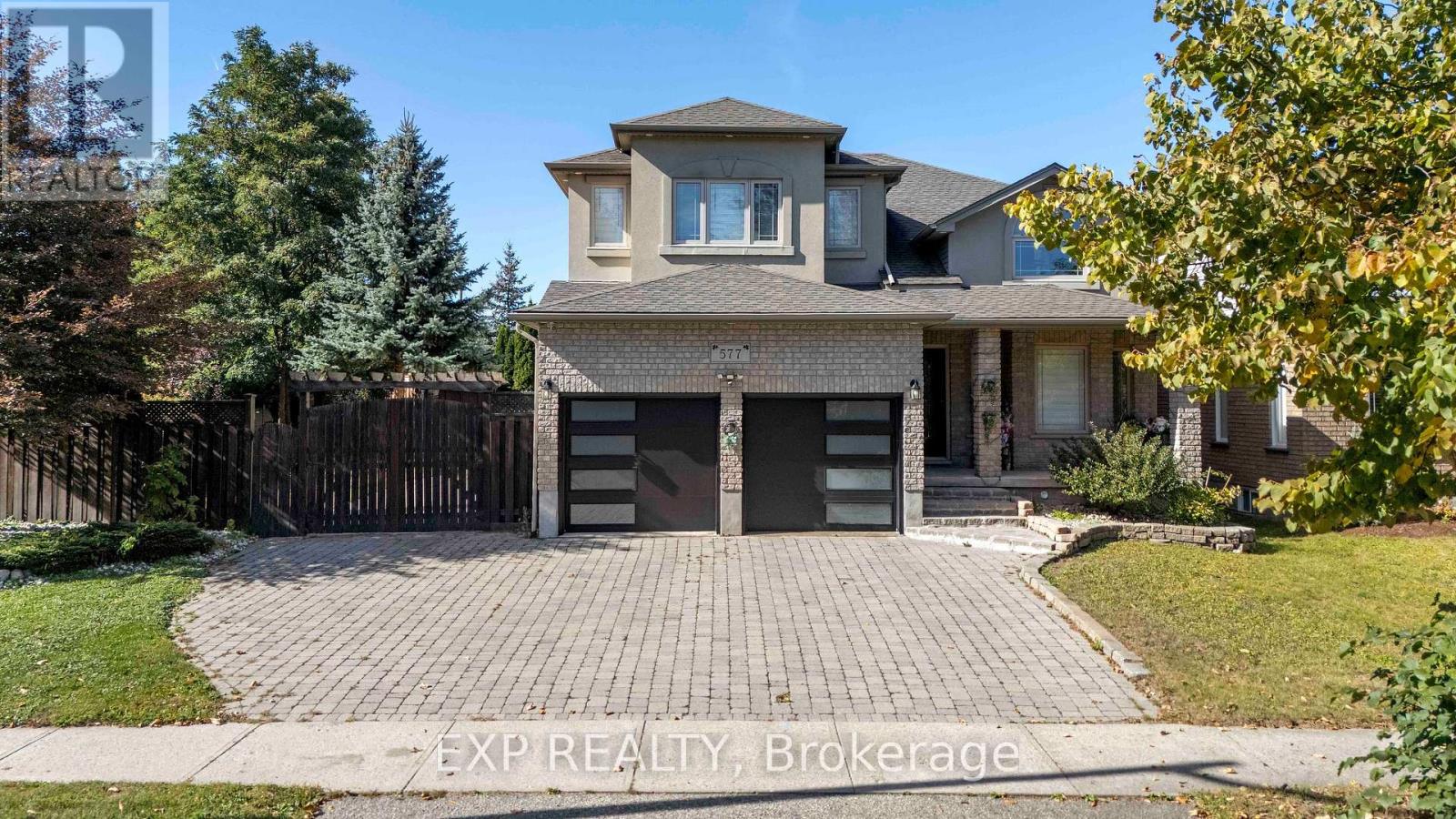 577 WATERTON DRIVE, Waterloo, Ontario