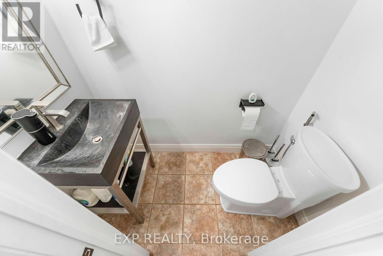 577 Waterton Drive, Waterloo, Ontario  N2V 2K5 - Photo 15 - X13856272