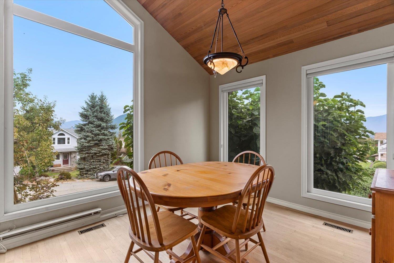 47390 SWALLOW CRESCENT|Little Mountain