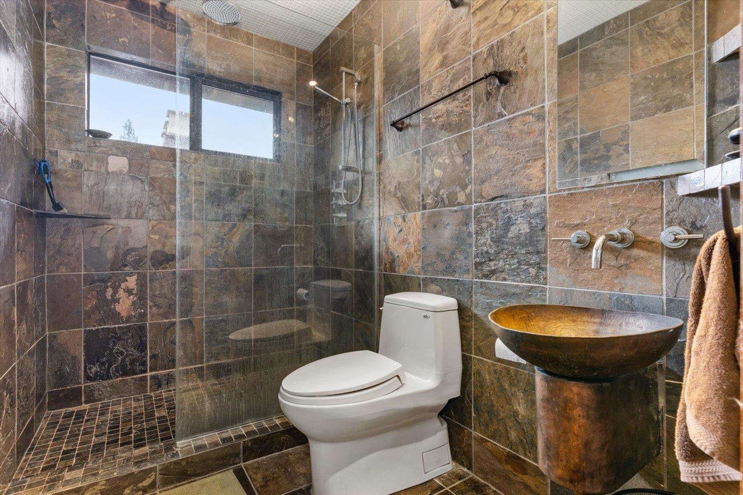 47390 SWALLOW CRESCENT|Little Mountain
