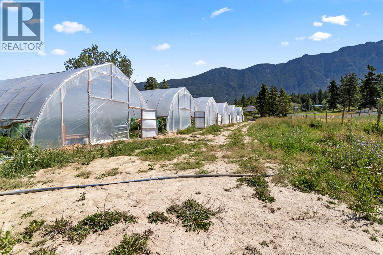3095 Canyon Lister Road Lister British Columbia Canada V0B1C1 5