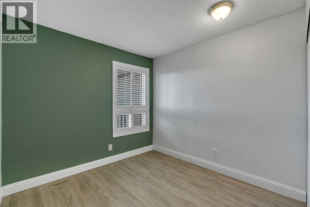 1205 Signal Hill Green SW