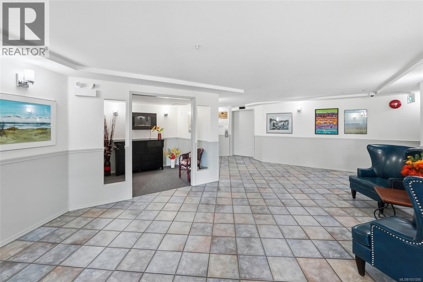 205 4971 Songbird Pl