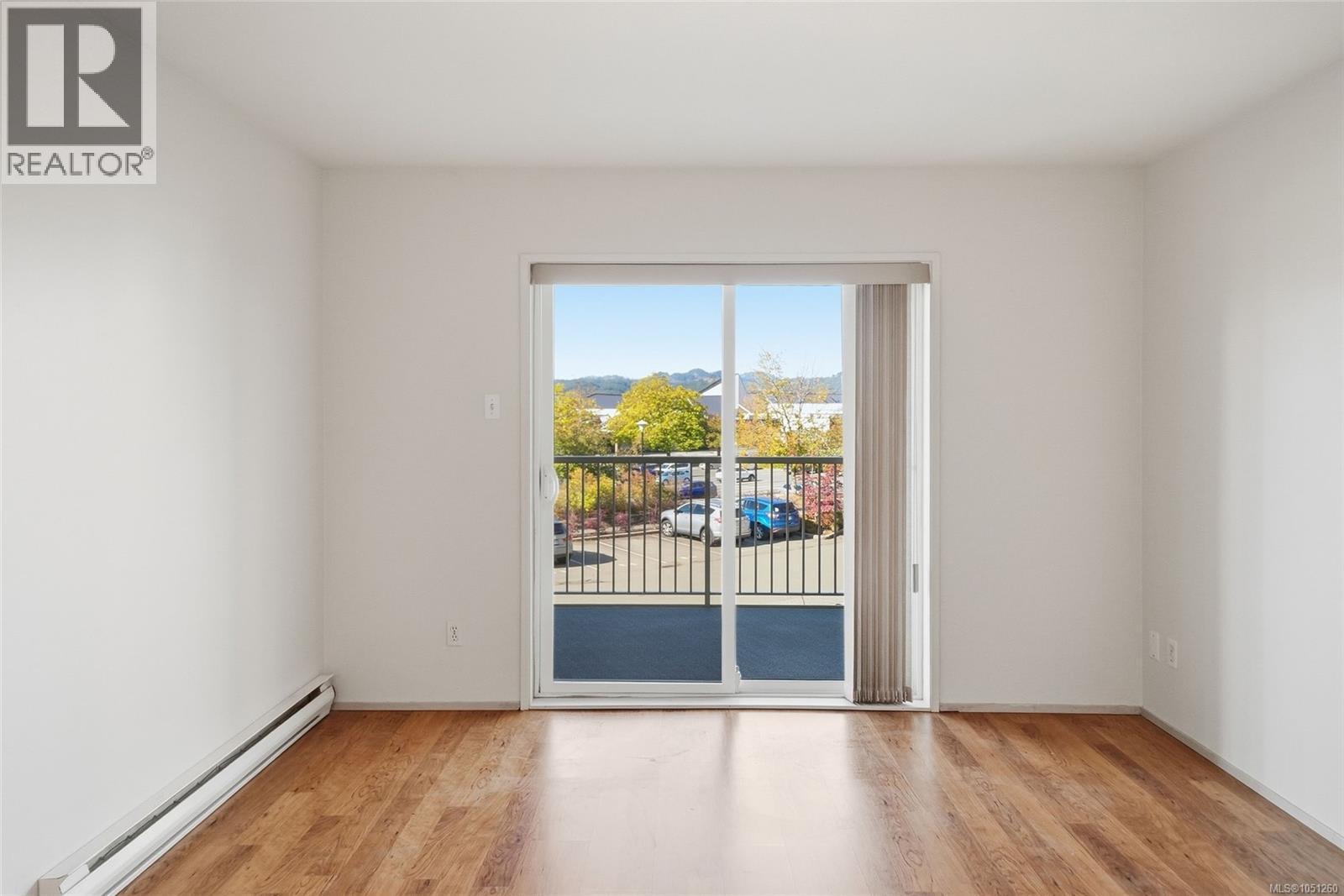 205 4971 Songbird Pl