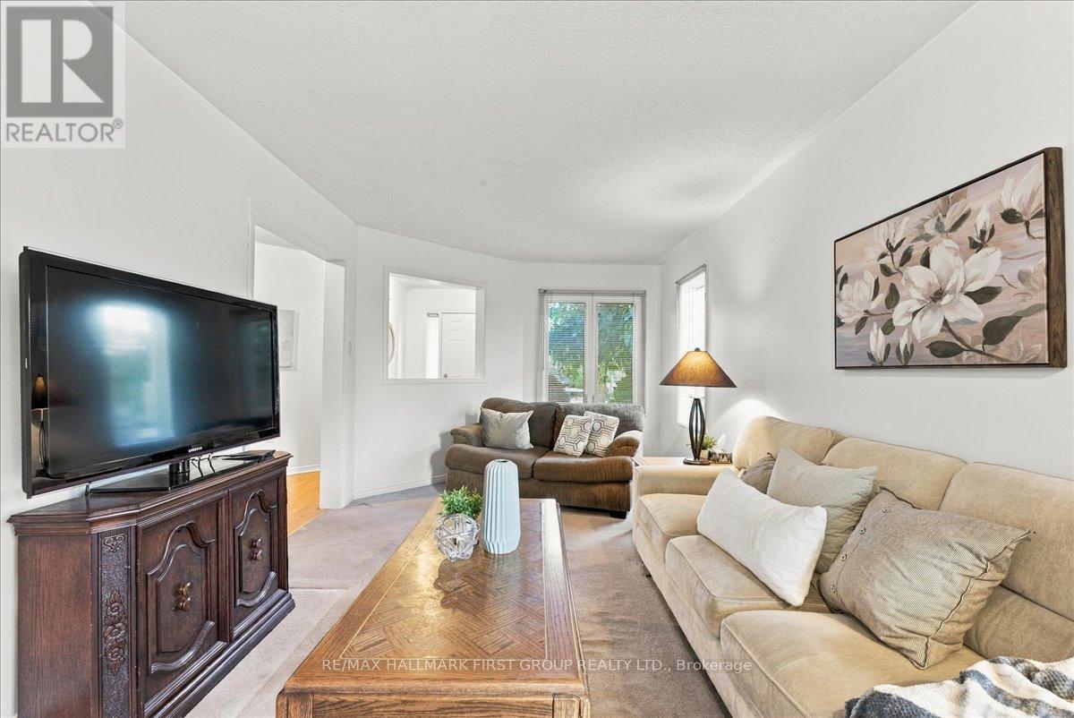 989 Deer Valley Drive, Oshawa, Ontario  L1J 8N2 - Photo 10 - E13692570