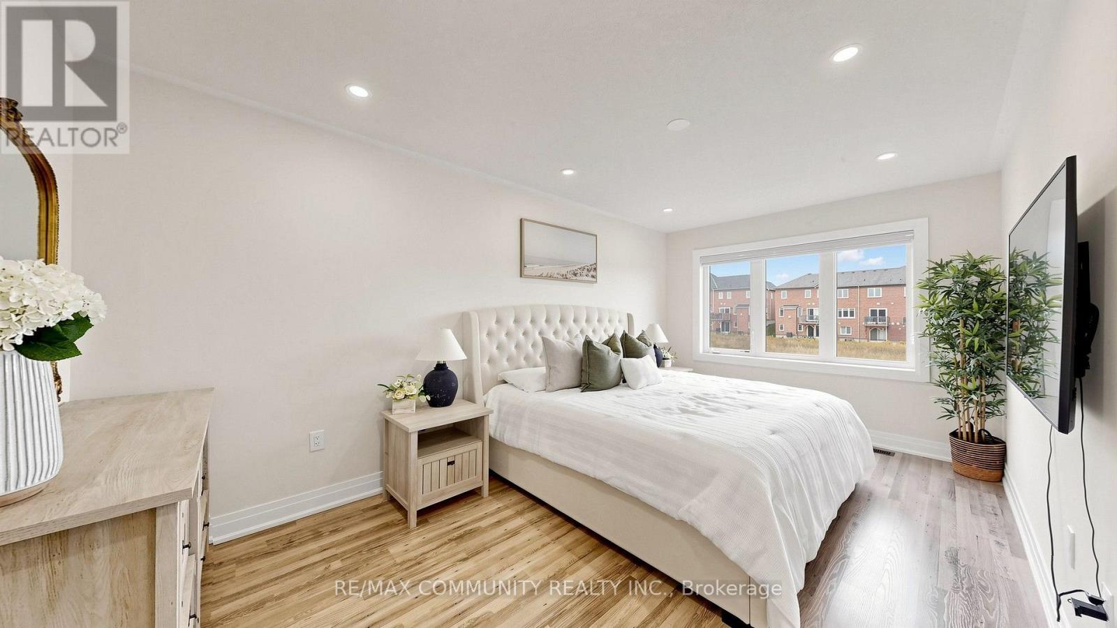 1034 Skyridge Boulevard, Pickering, Ontario  L1X 0G5 - Photo 20 - E13854882
