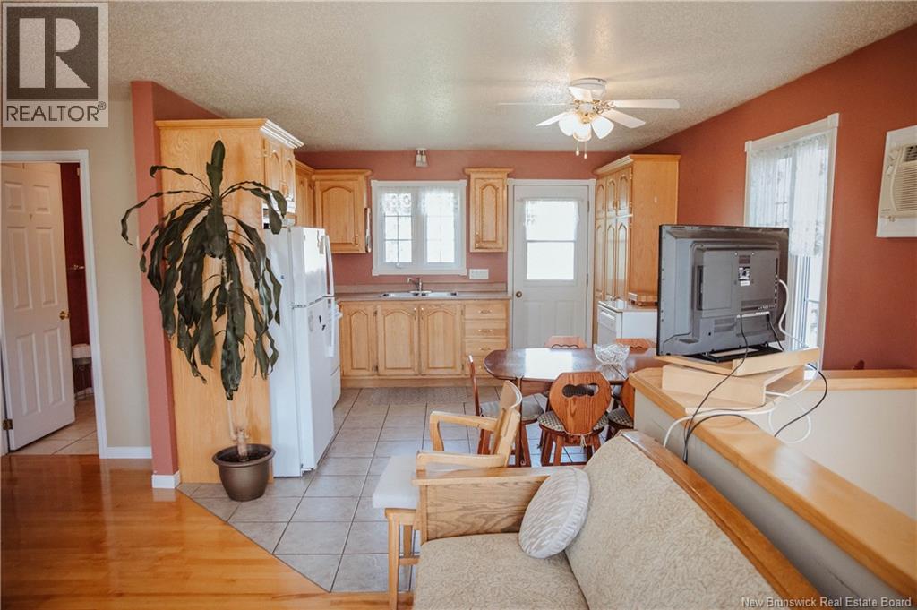 223 Dover Street, Campbellton, New Brunswick E3N 1R5 - Photo 6 - NB148539