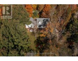 1042 HILLSIDE CRESCENT, Lake of Bays, Ontario