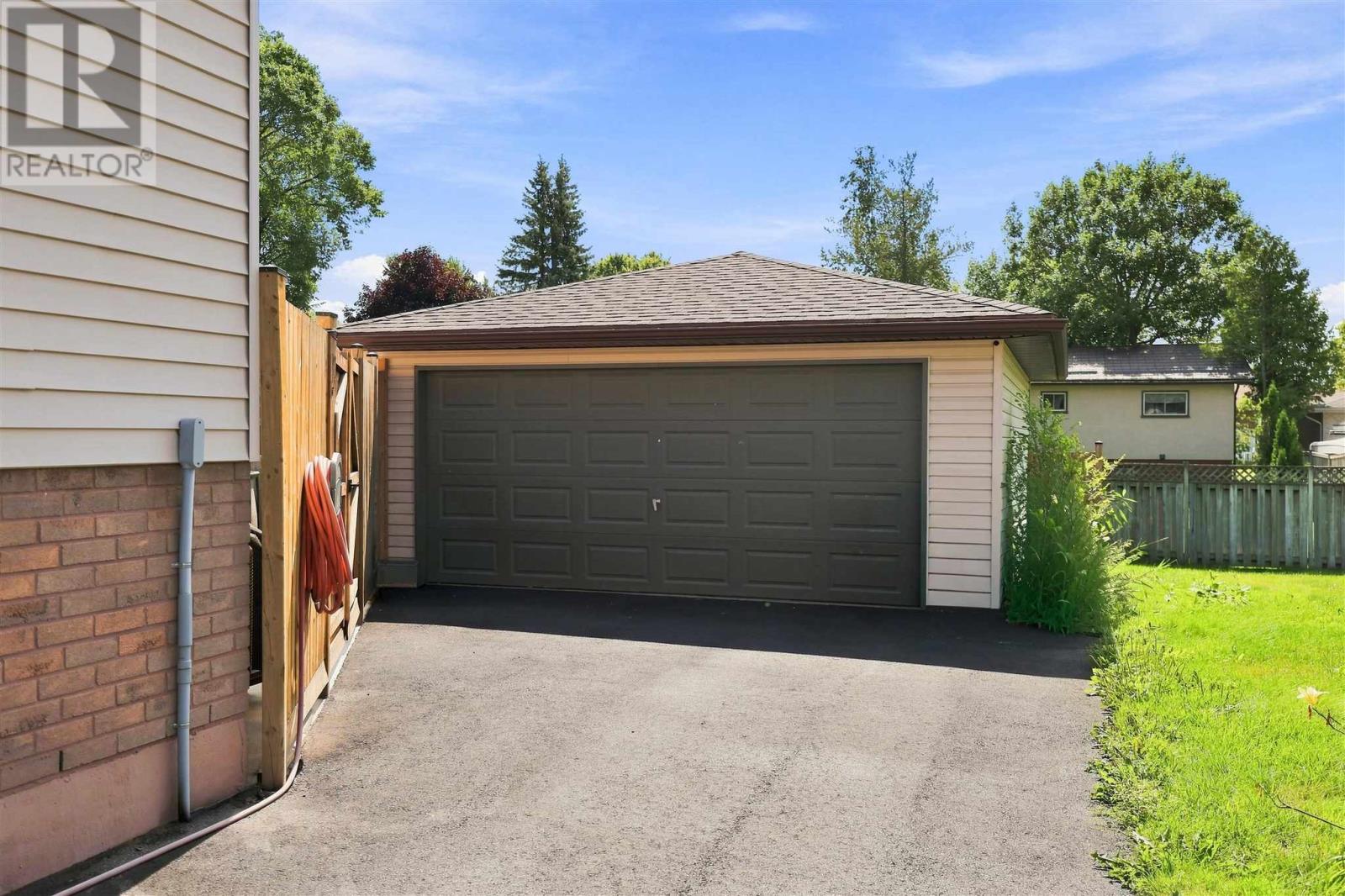 61 Bristol Pl, Sault Ste. Marie, Ontario  P6A 6L9 - Photo 48 - SM262733