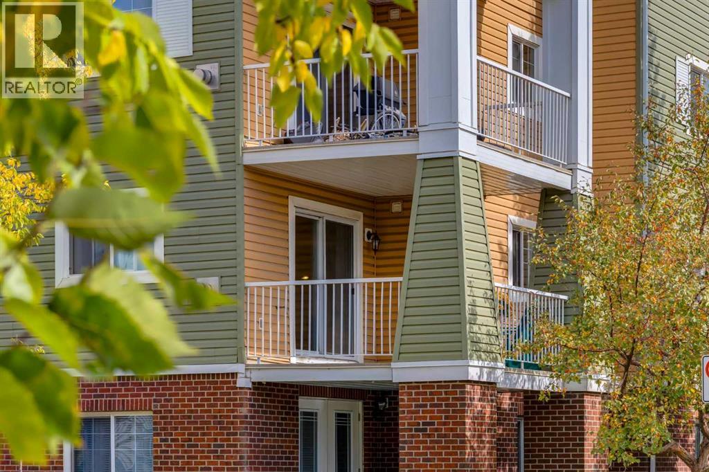 4226, 10 Prestwick Bay SE