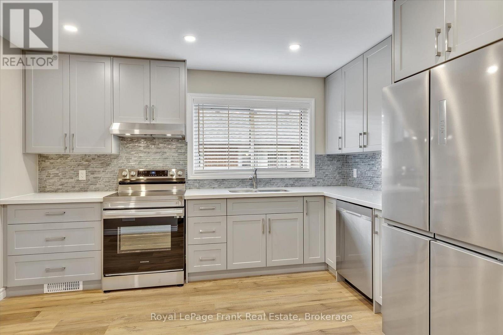 Main - 890 Weller Street, Peterborough, Ontario  K9J 4X8 - Photo 12 - X13856326