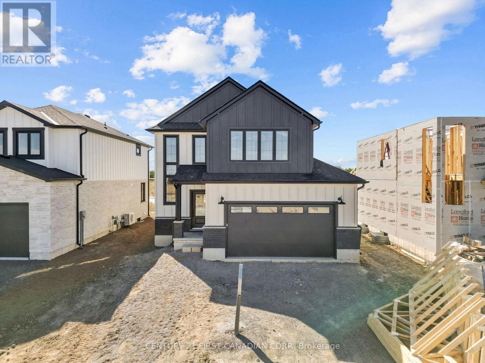 132 ADDISON AVENUE, Lucan Biddulph, Ontario