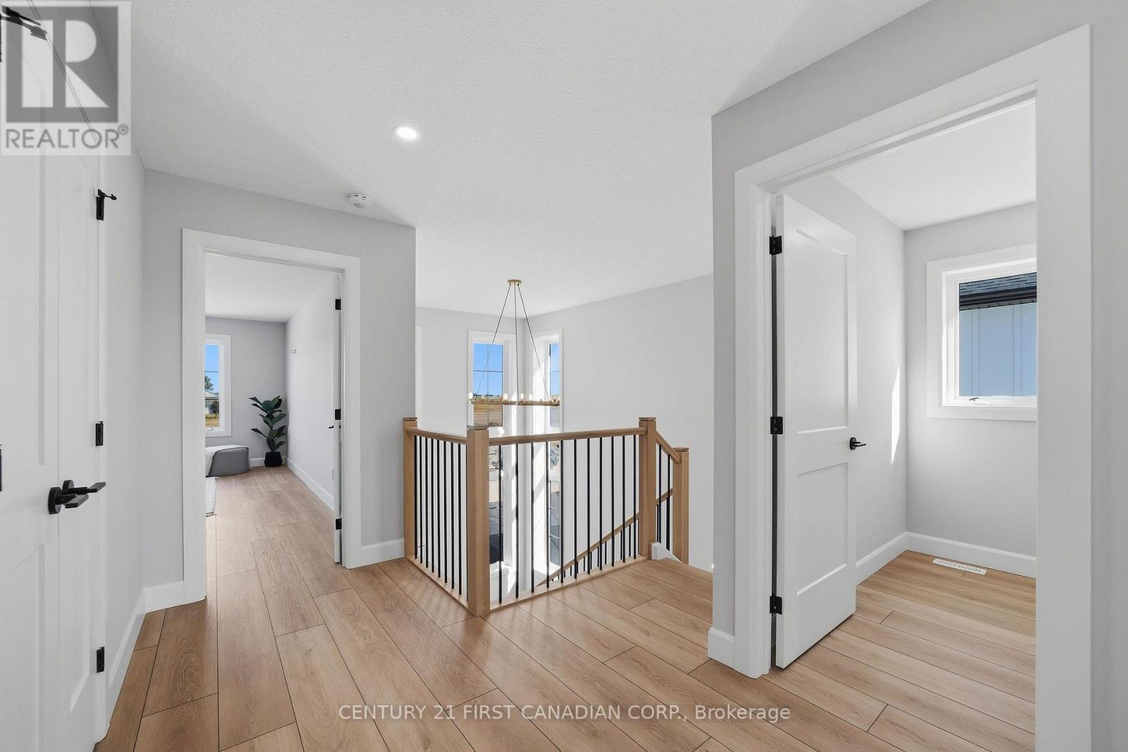 132 Addison Avenue, Lucan Biddulph, Ontario  N0M 2J0 - Photo 20 - X13856324