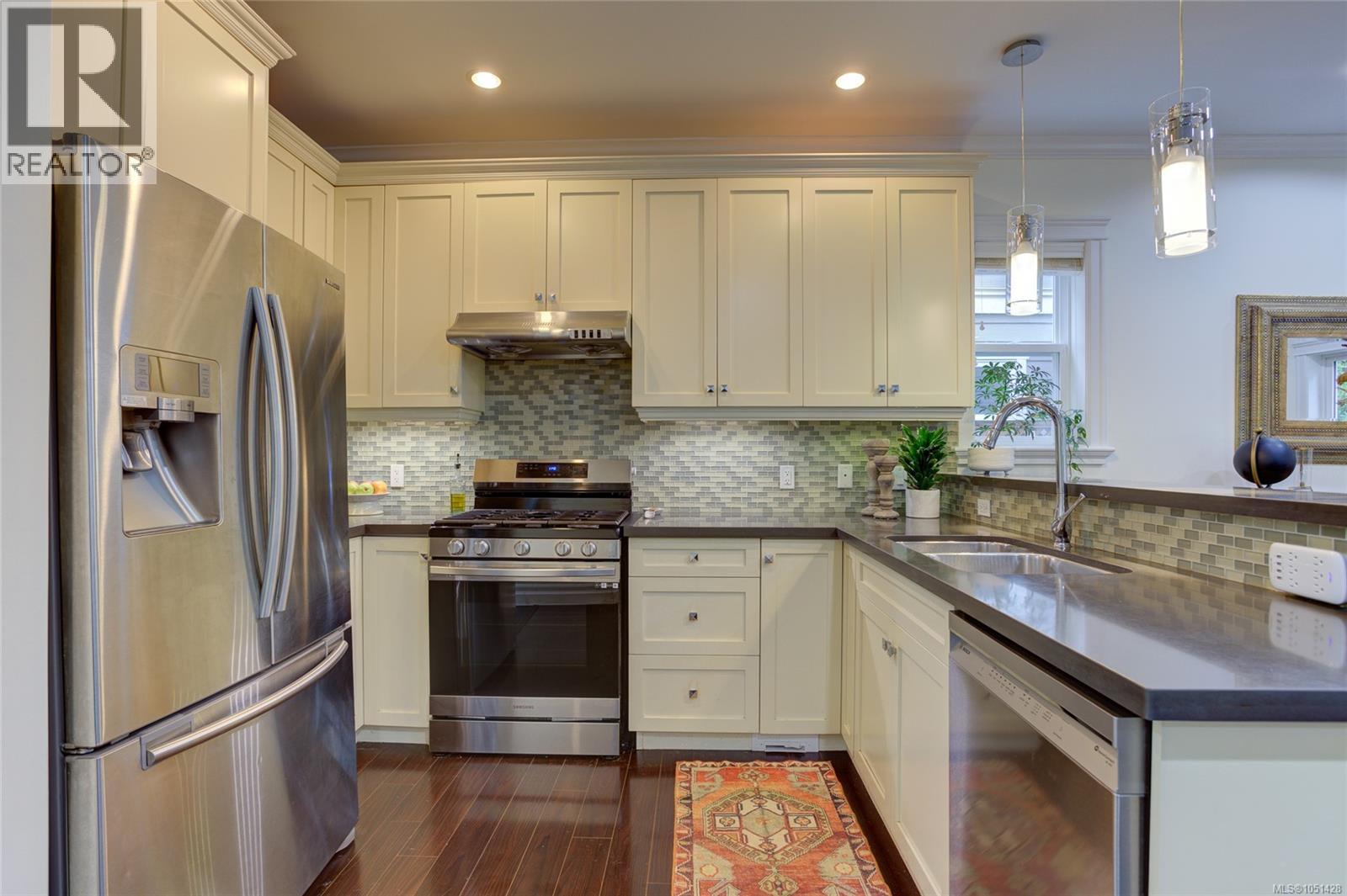 3706 Cornus Crt