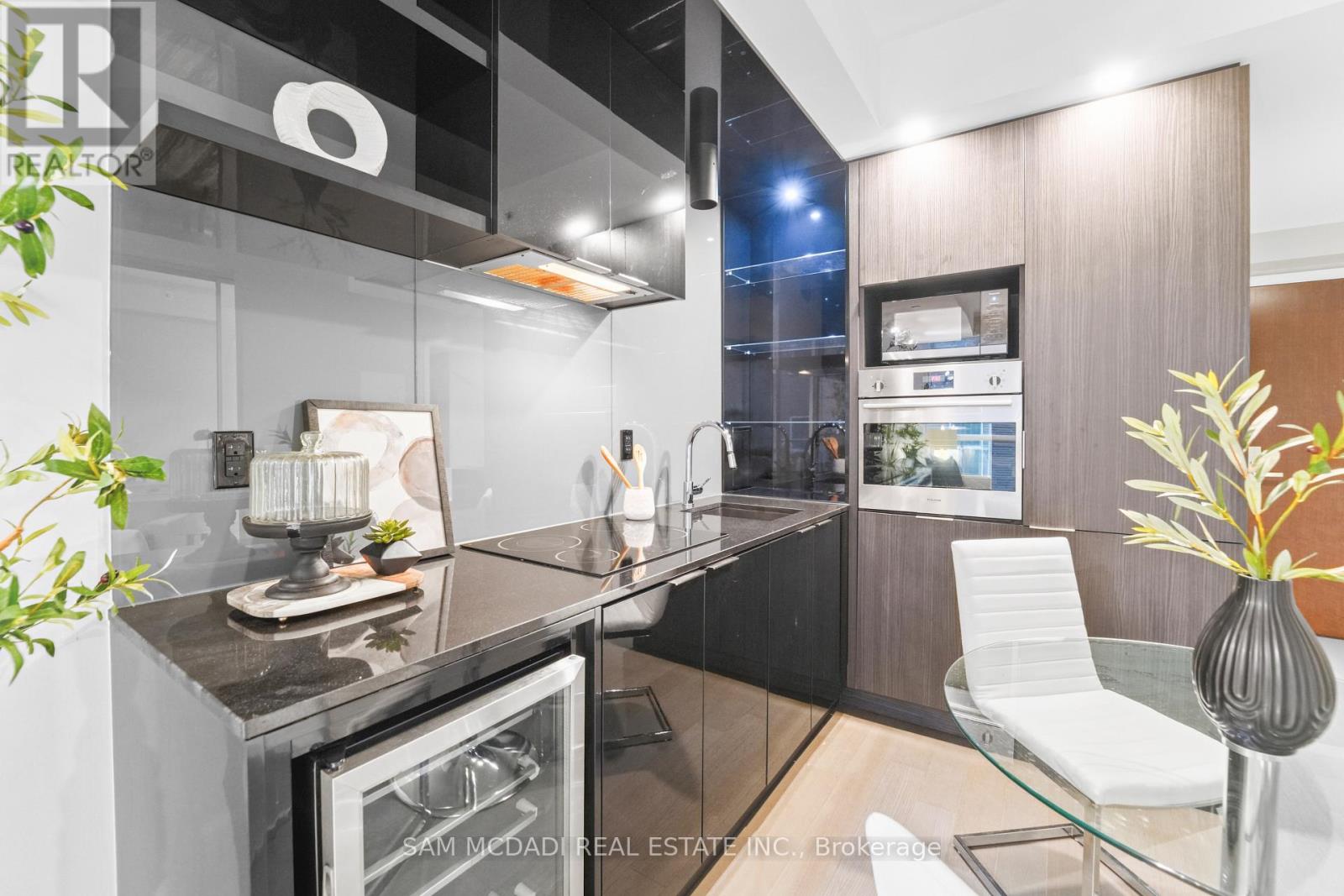 608 - 70 Temperance Street, Toronto, Ontario  M5H 4E8 - Photo 14 - C13856312