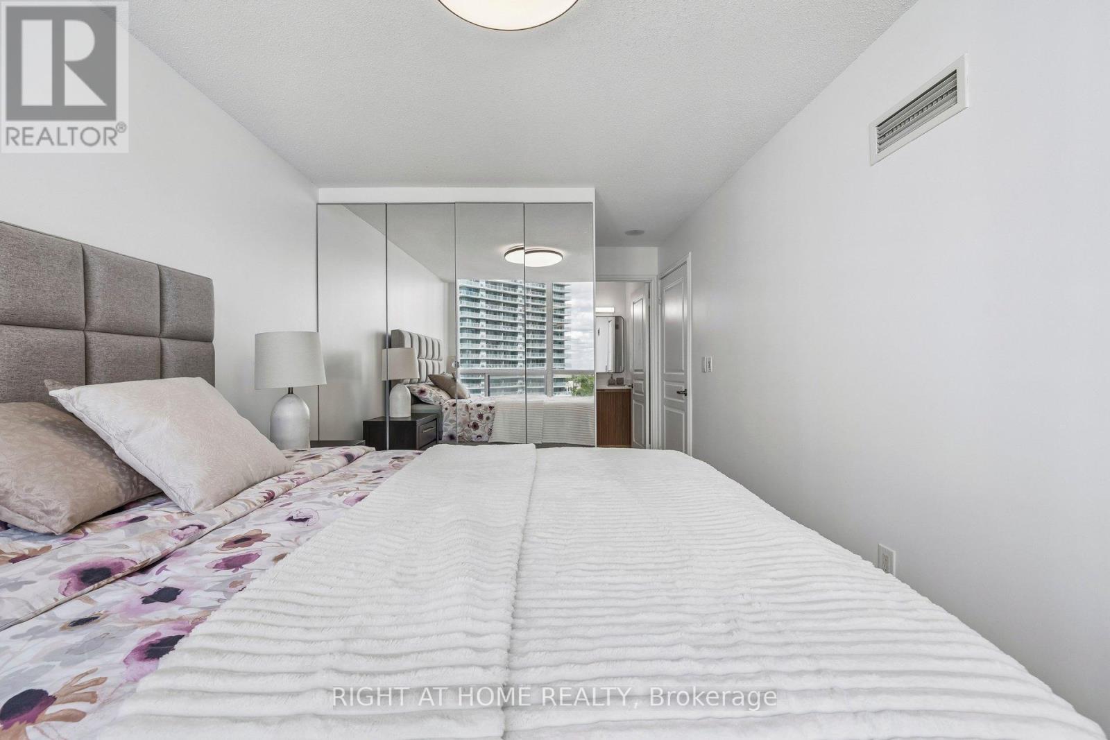 1116 - 503 Beecroft Road, Toronto, Ontario  M2N 0A2 - Photo 15 - C13856346