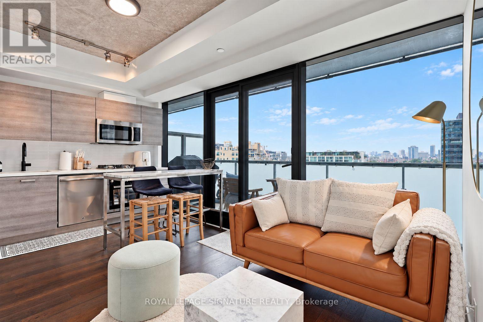 1305 - 11 Charlotte Street, Toronto, Ontario  M5V 0M6 - Photo 4 - C13856434