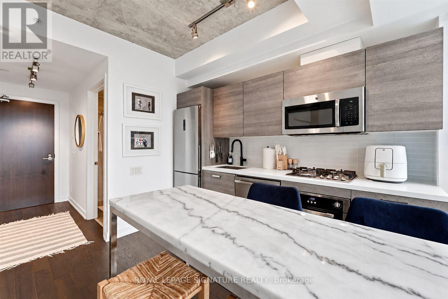 1305 - 11 Charlotte Street, Toronto, Ontario  M5V 0M6 - Photo 7 - C13856434