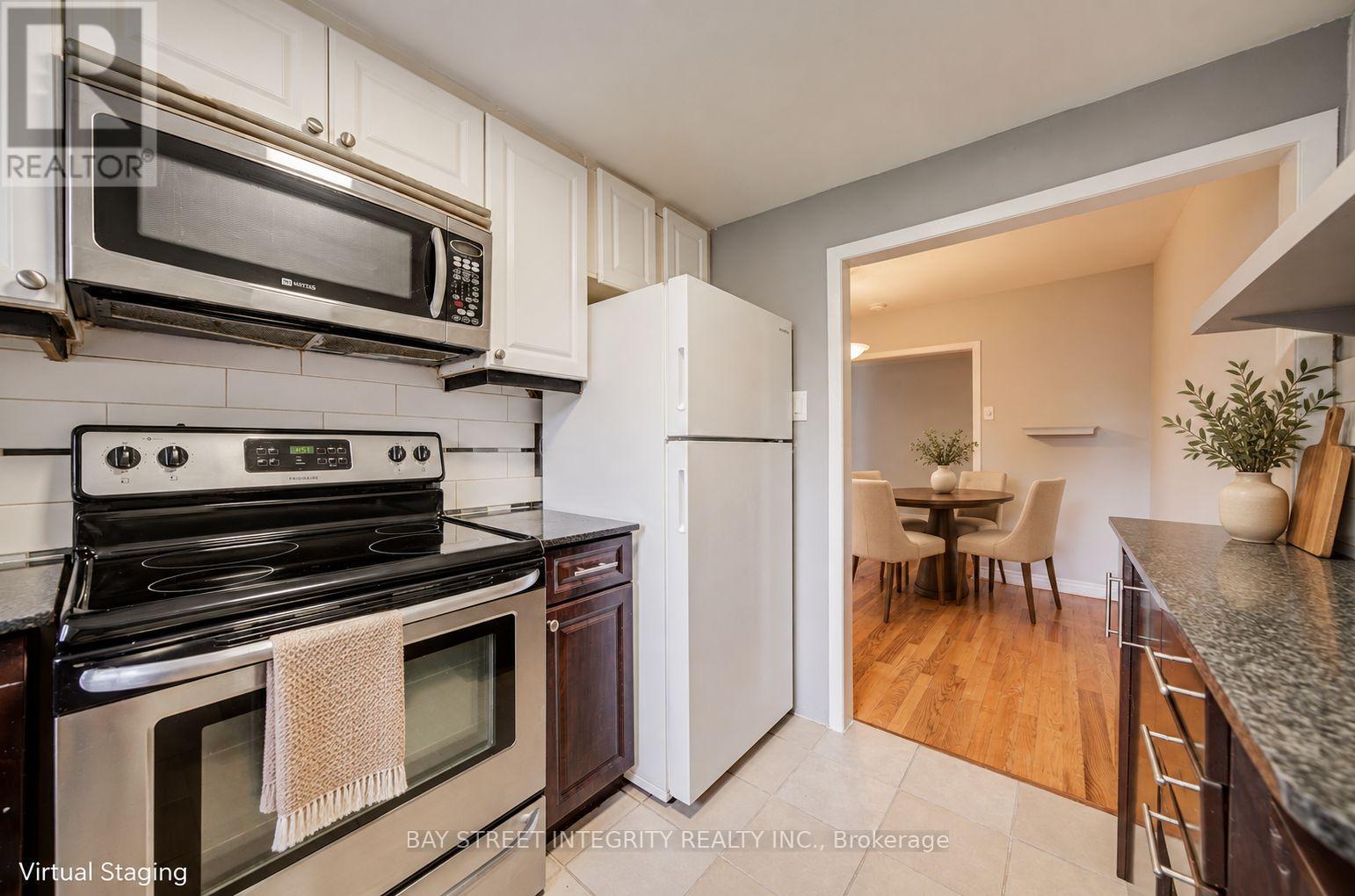 19 Robinson Avenue, Toronto, Ontario  M1L 3S8 - Photo 24 - E13856348