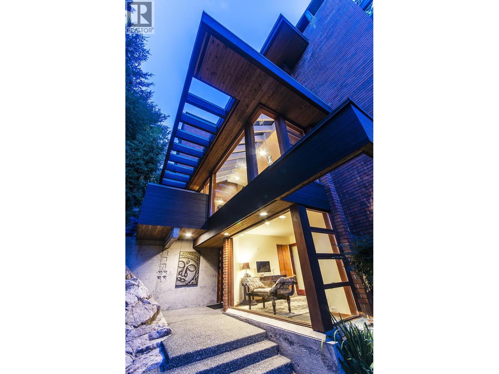 4651 MARINE DRIVE