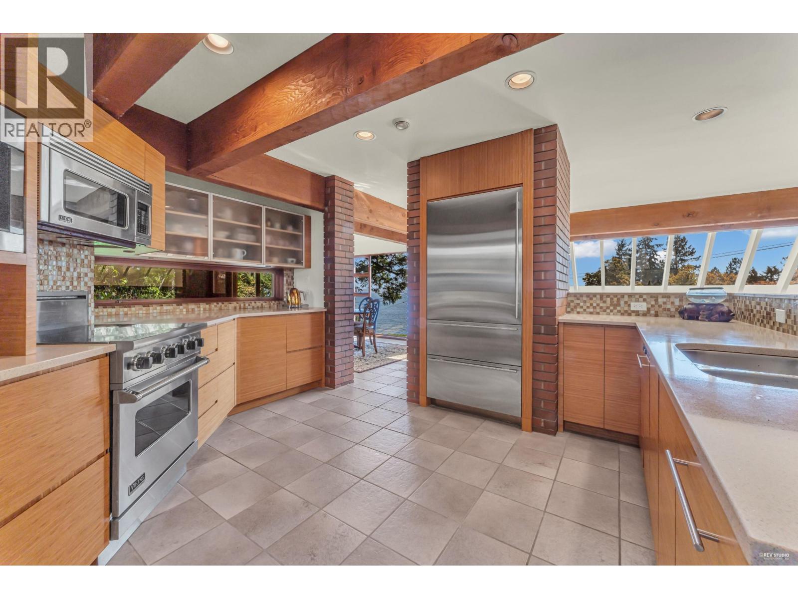 4651 MARINE DRIVE